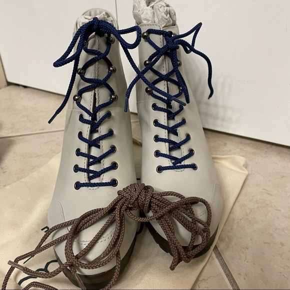 L.L.Bean Birch Ankle Boot, 11, Lace Up, New Never Worn, Grey w Navy or Tan Laces - Picture 6 of 12